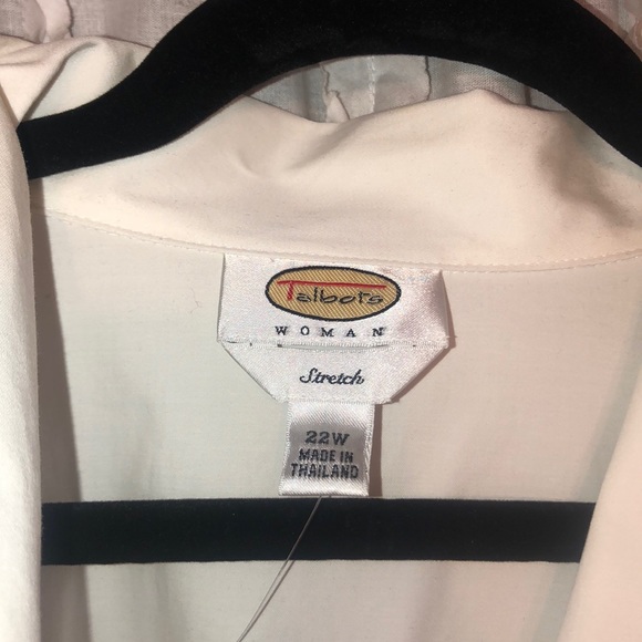 Talbots 22W Button down - Picture 2 of 3